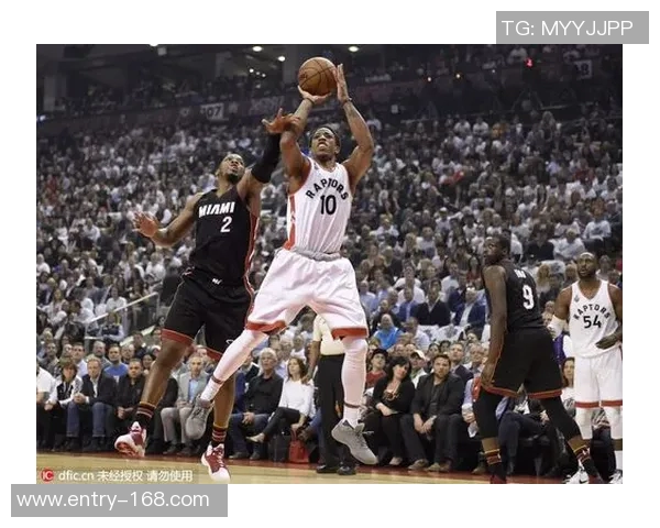 骑士双枪梅里尔韦德上半场三分火力全开合力贡献25分7篮板