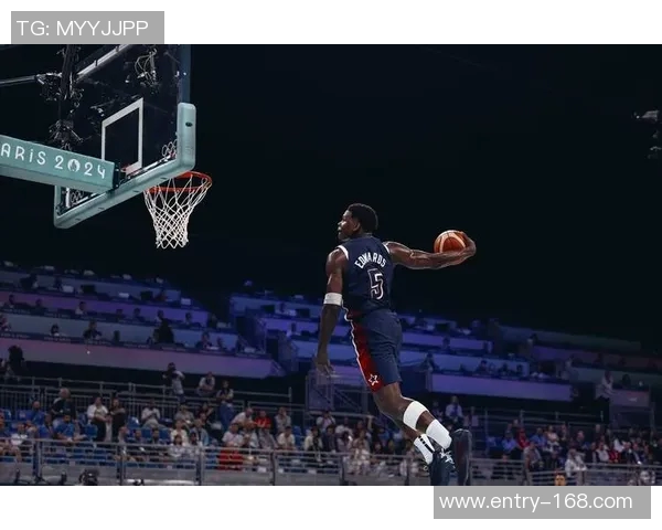 爱德华兹全场狂砍40分9篮板三分命中率高达43却遭遇失利拼尽全力仍难救主