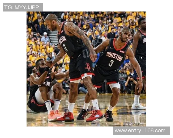 塔克回忆西决时光称若无保罗我们领先勇士两位数绝不可能连输两场 塔克回忆西决时光称若无保罗我们领先勇士两位数绝不可能连输两场